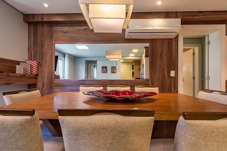 APTO DE LUXO À 300mts RUA COBERTA, 2 SUÍTES, MOBILIADO