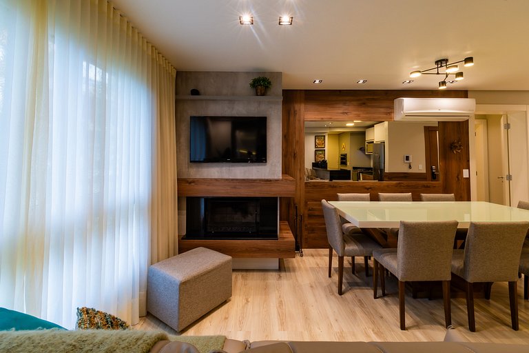 À 300mts da Rua Coberta, c/ 2 Suítes de Luxo