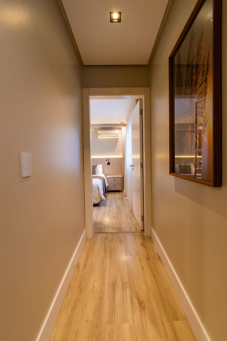 À 300mts da Rua Coberta, c/ 2 Suítes de Luxo