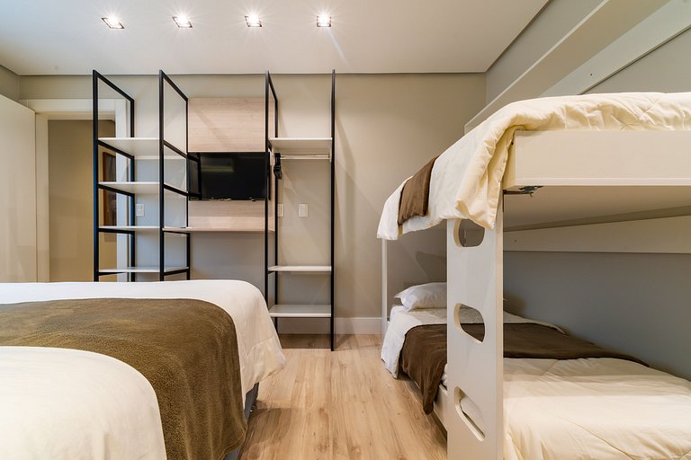 À 300mts da Rua Coberta, c/ 2 Suítes de Luxo