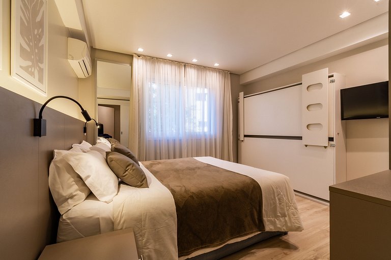 Apto Premium com 2 Suítes à 300mts R. Coberta