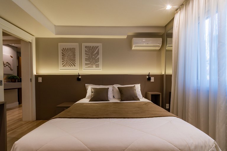 À 300mts da Rua Coberta, c/ 2 Suítes de Luxo