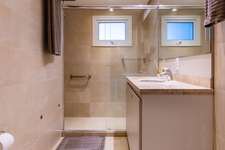 APTO DE LUXO À 300mts RUA COBERTA, 3 QUARTOS