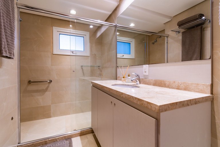 APTO DE LUXO À 300mts RUA COBERTA, 3 QUARTOS