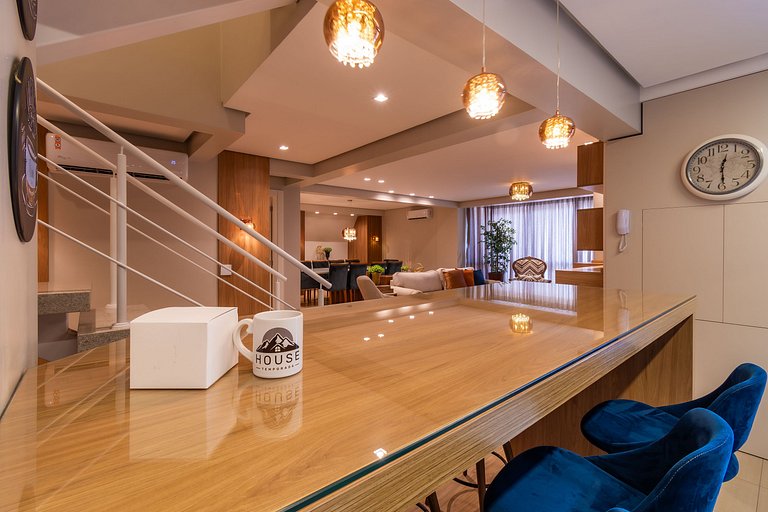 Duplex 4 Dormitório C/ 3 Suíte À 300mts R. Coberta