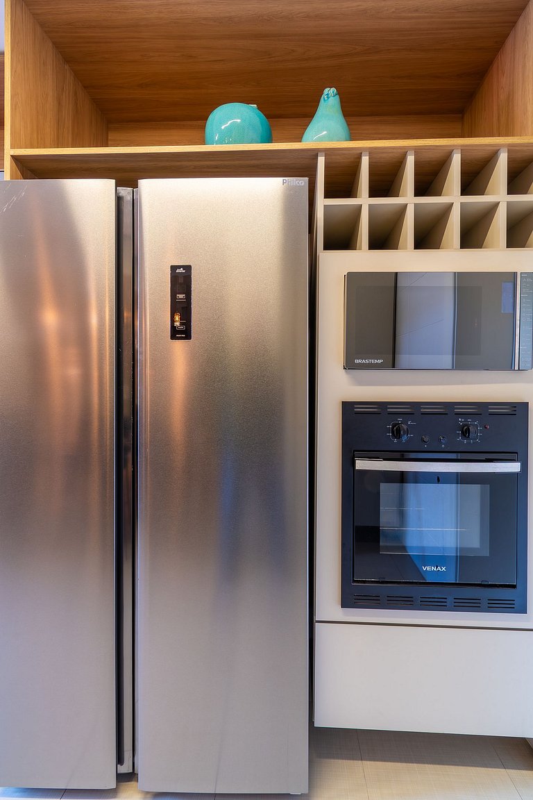 Duplex 4 Dormitório C/ 3 Suíte À 300mts R. Coberta