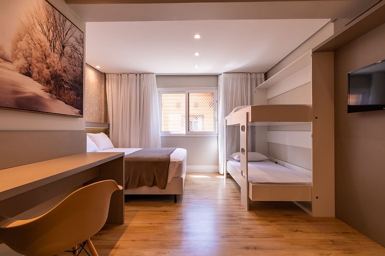 Duplex 4 Dormitório C/ 3 Suíte À 300mts R. Coberta