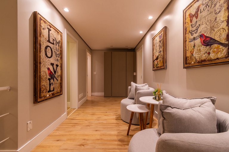 Duplex 4 Dormitório C/ 3 Suíte À 300mts R. Coberta