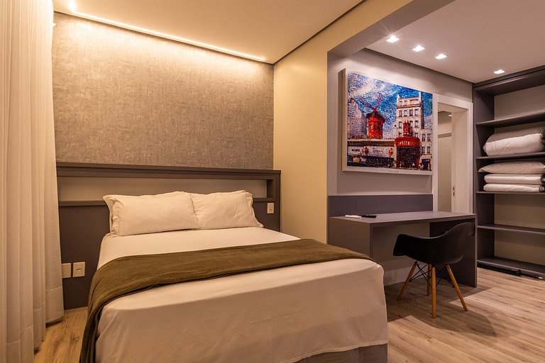 Duplex 4 Dormitório C/ 3 Suíte À 300mts R. Coberta