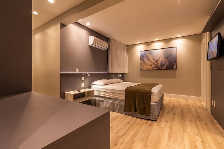 Duplex 4 Dormitório C/ 3 Suíte À 300mts R. Coberta