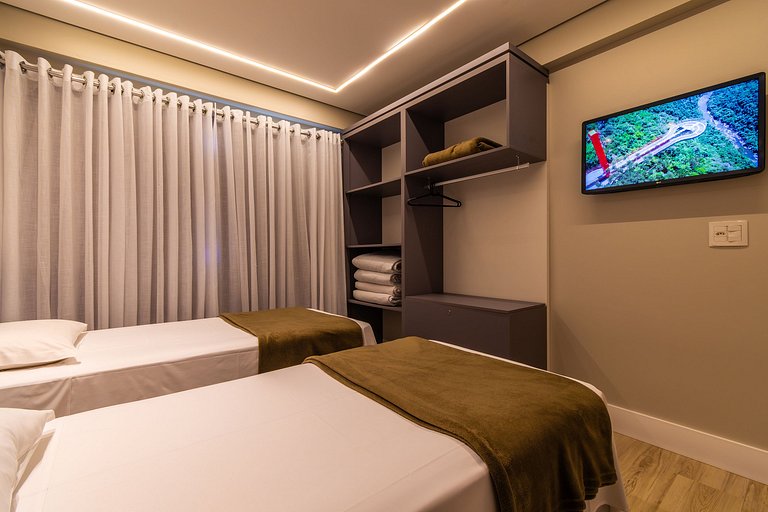 Duplex 4 Dormitório C/ 3 Suíte À 300mts R. Coberta