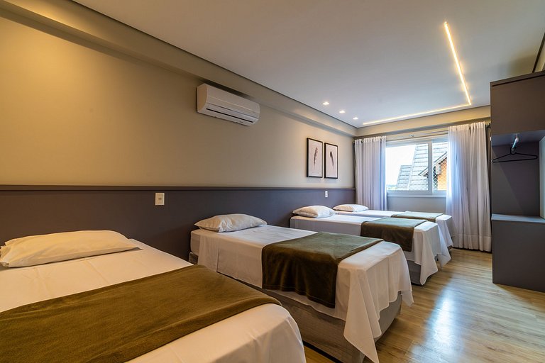 Duplex 4 Dormitório C/ 3 Suíte À 300mts R. Coberta