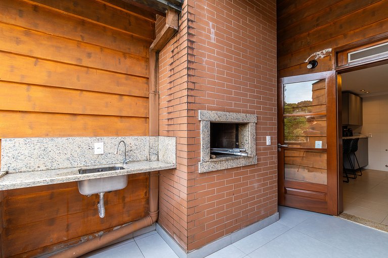 Duplex 4 Dormitório C/ 3 Suíte À 300mts R. Coberta